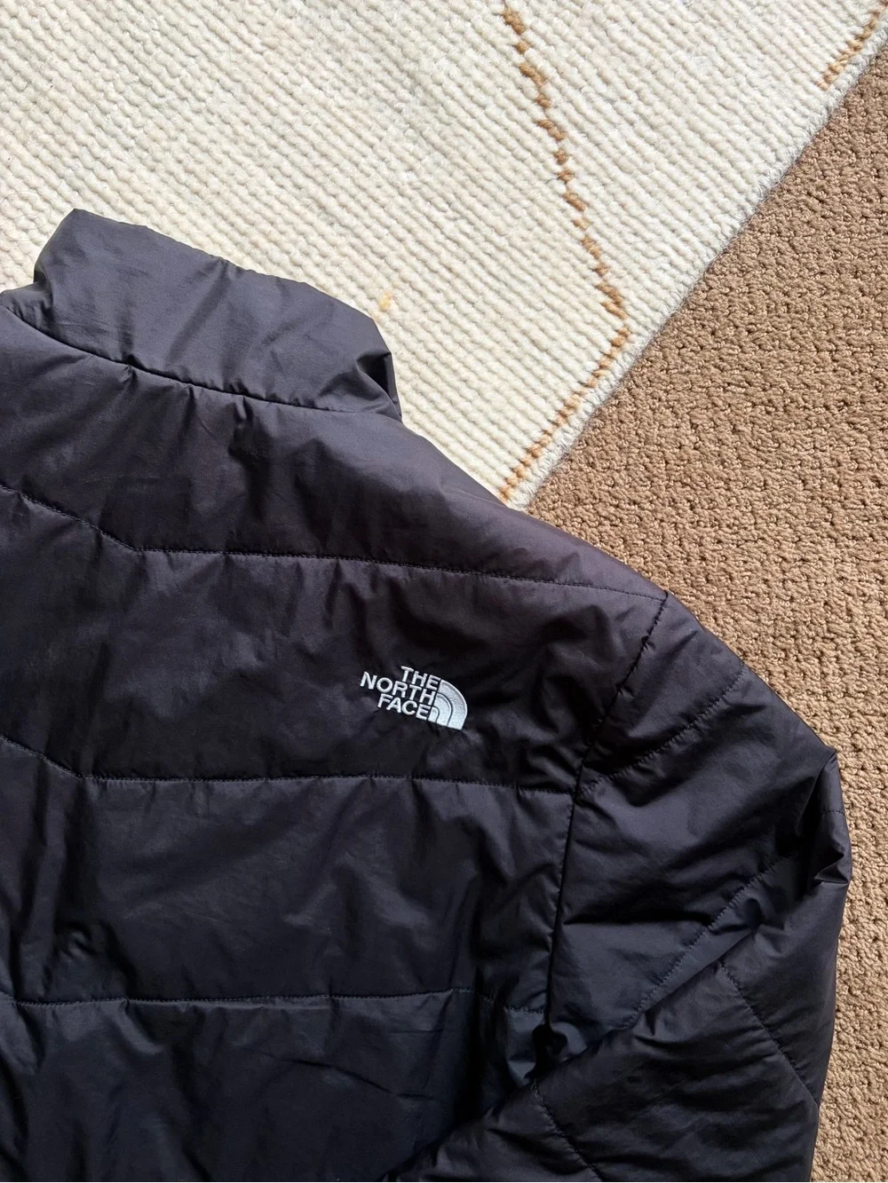 The North Face Men's Junction Insulated Jacket Black Large